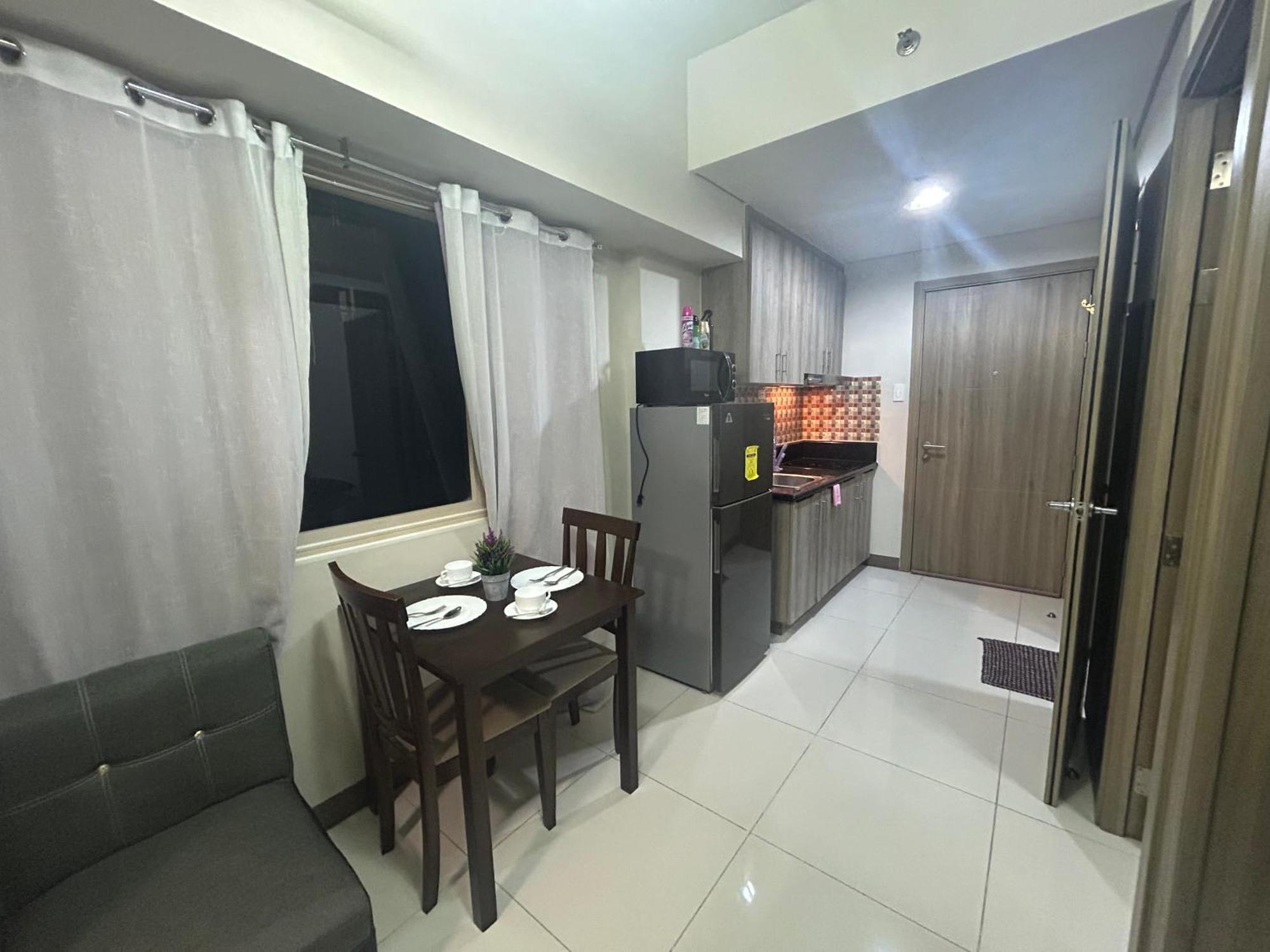 2Br Coast Residences Manila Ngoại thất bức ảnh